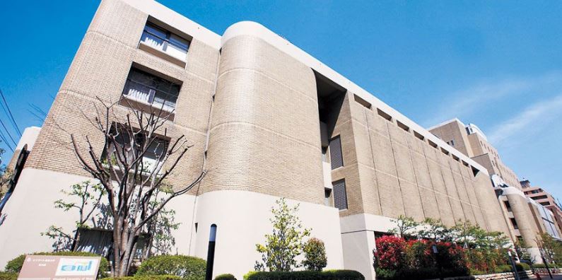 図書館　エリザベト音楽大学附属図書館（図書館）まで445m