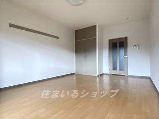 その他部屋・スペース　床はクッションフロアです