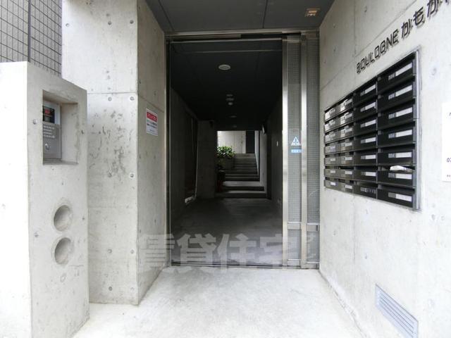 【京都市北区小山元町のマンションのエントランス】