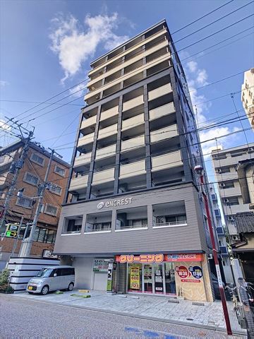 エンクレスト藤崎の建物外観