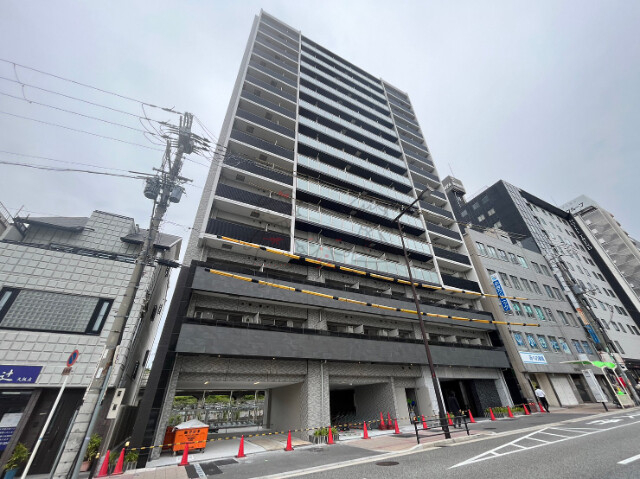 【大阪市阿倍野区旭町のマンションの建物外観】