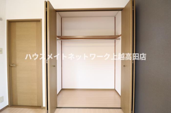 収納　クローゼット