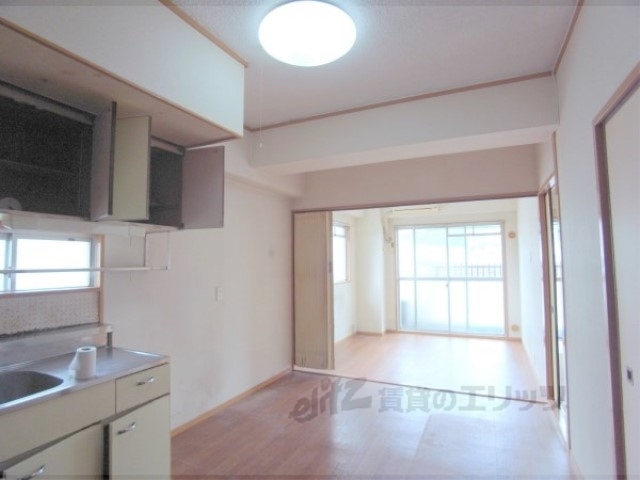 居室・リビング　居室