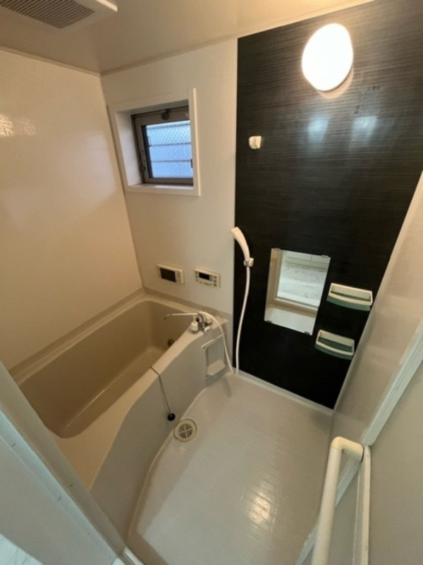 バス・シャワールーム　図面と現状に相違がある場合には現状を優先