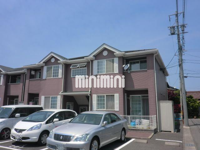 建物外観　プライベート重視の中階段タイプ。