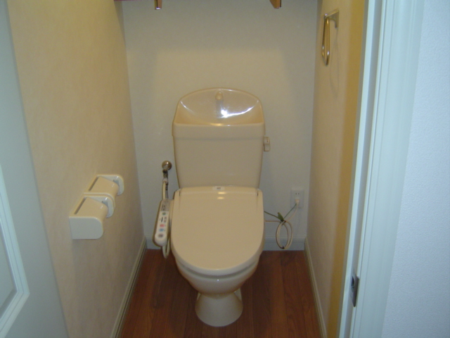 トイレ　シャワー付トイレ