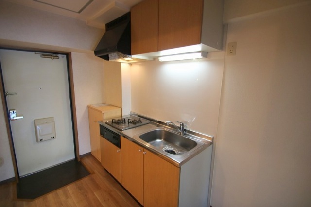 キッチン　同物件別号室