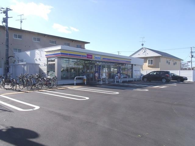 コンビニ　ミニストップ十和田北里大学店（コンビニ）まで520m