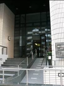エントランス　清潔感のあるエントランスです☆