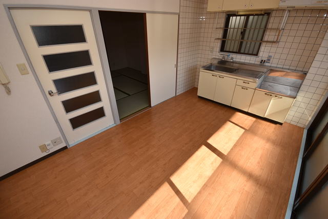 居室・リビング　リビング