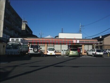 コンビニ　セブンイレブン茨木五十鈴町店（コンビニ）まで170m