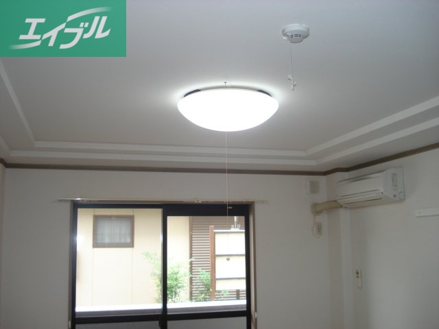 その他設備　照明器具