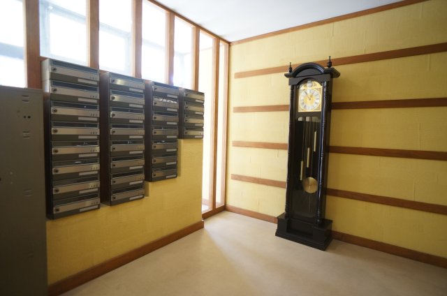 エントランス　清潔なエントランスです