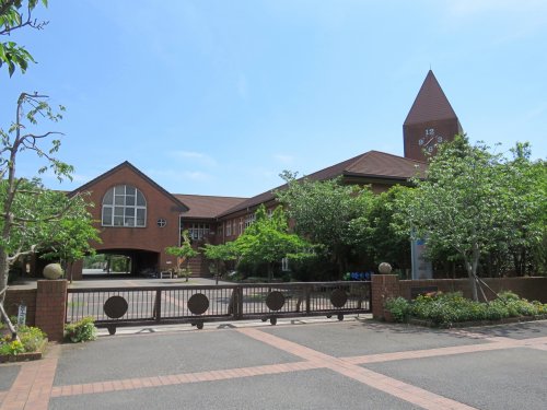 小学校　若葉台小学校（小学校）まで246m