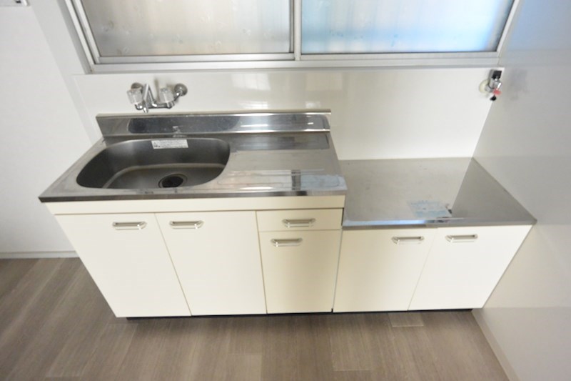 キッチン　2口ガスコンロ設置可能