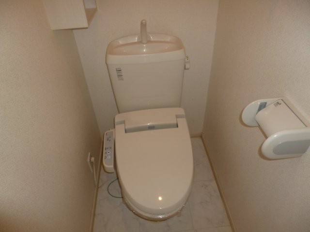 トイレ　ウォシュレット