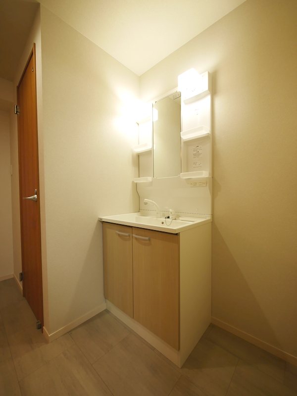 洗面設備　シャンプードレッサー