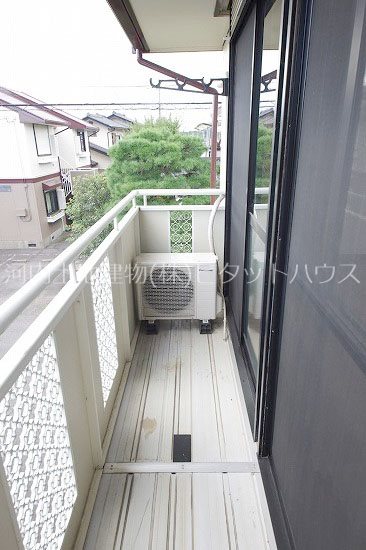 バルコニー　バルコニー