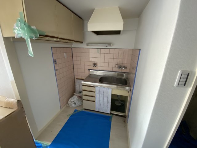 キッチン　冷蔵庫も置けますよ♪