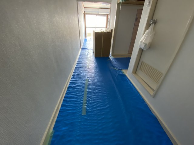 居室・リビング　２面採光で明るい洋室です♪