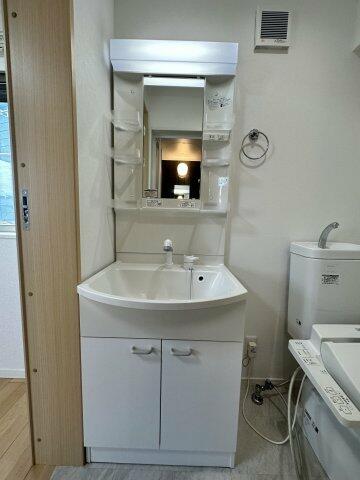 洗面設備　別部屋写真参考
