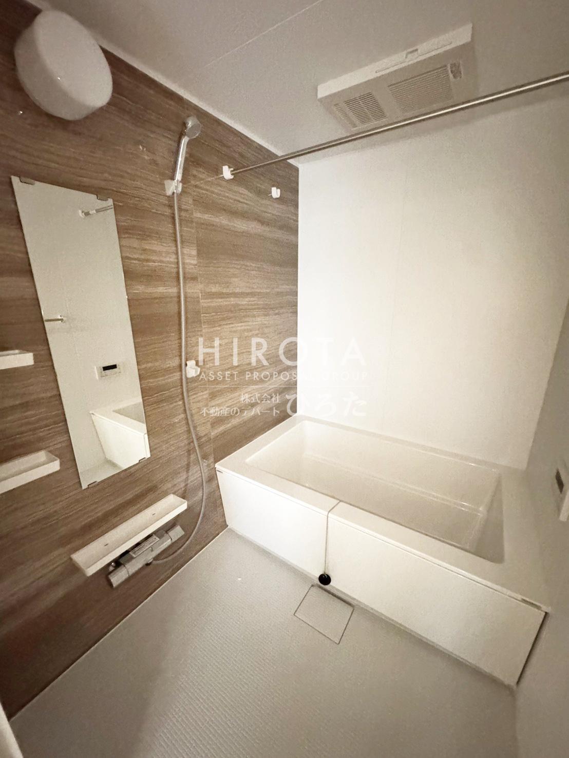 バス・シャワールーム