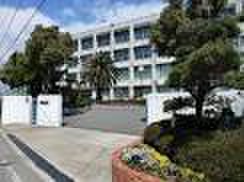 中学校　明石市立江井ヶ島中学校（中学校）まで1500m