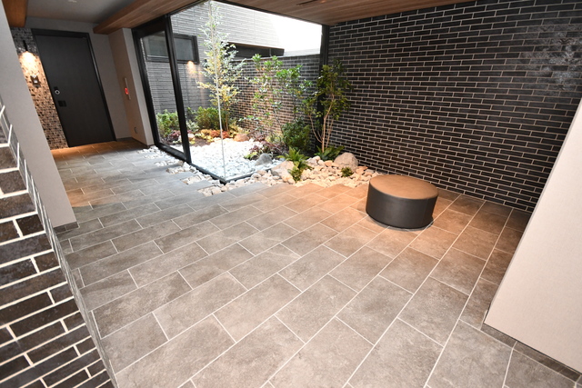 ロビー　エントランス