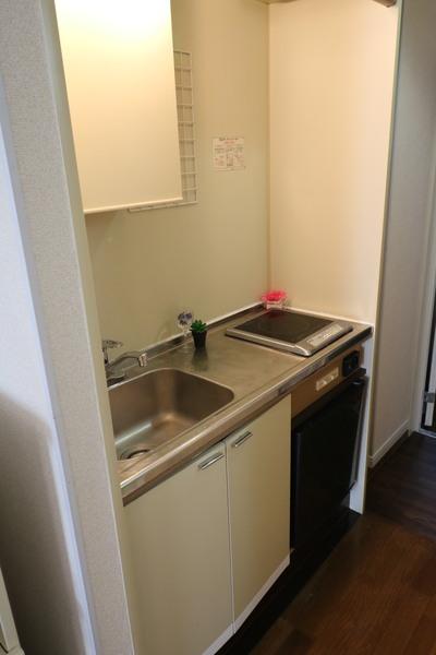 キッチン　別の部屋より