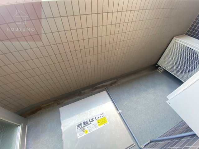 バルコニー　収納のためのスペースです