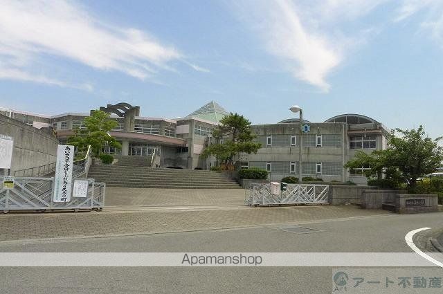 小学校　窪田小学校（小学校）まで4825m