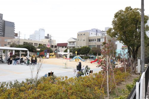 公園　西条中央公園（公園）まで1374m