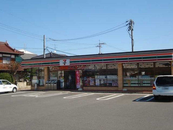 コンビニ　セブン-イレブン 東広島土与丸５丁目店（コンビニ）まで606m