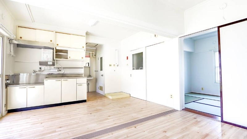 居室・リビング　モデルルームの写真です