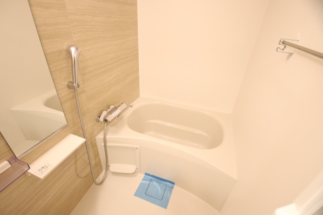 バス・シャワールーム　※別室の参考写真の為、現況優先です。