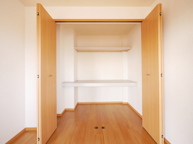 収納　クローゼット（南側洋室）