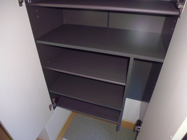 玄関　シューズボックス