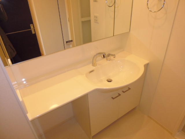 洗面設備　洗髪洗面化粧台