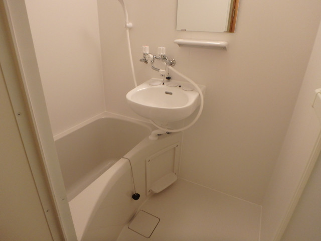 バス・シャワールーム　バス