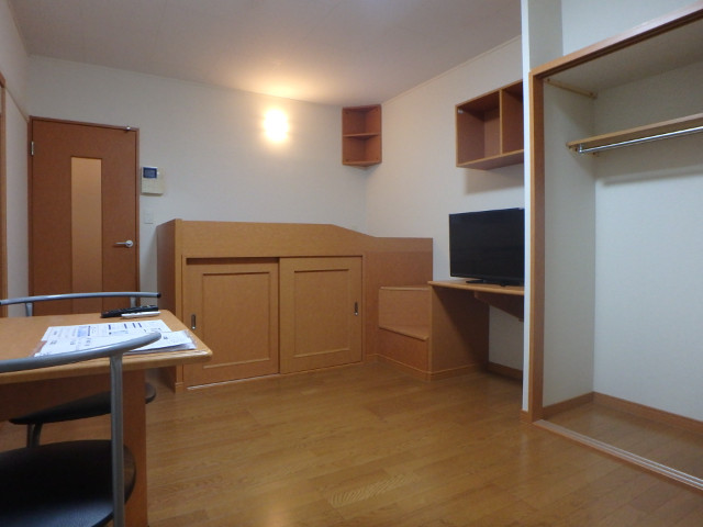 居室・リビング　居間