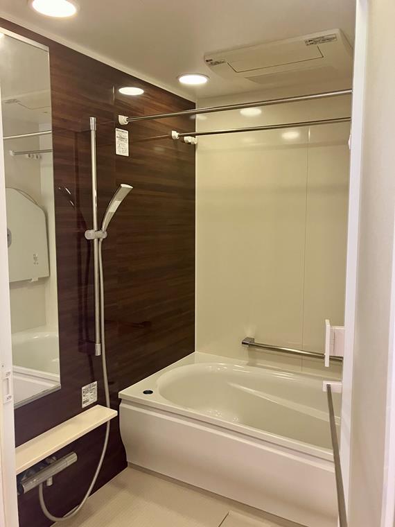 バス・シャワールーム