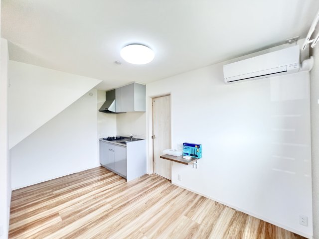 居室・リビング　居間です