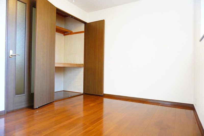 その他部屋・スペース　収納付き洋室