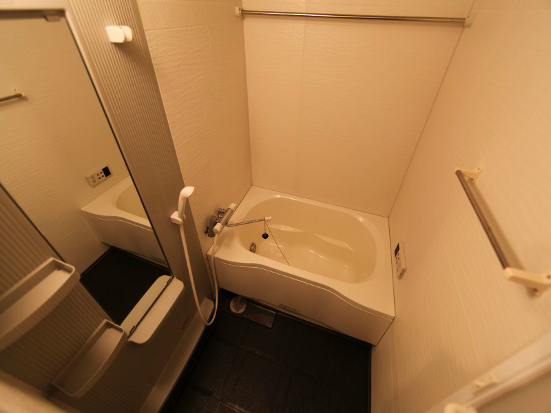 バス・シャワールーム　追い焚き　浴室暖房乾燥機　24時間換気　オートバスバスルーム