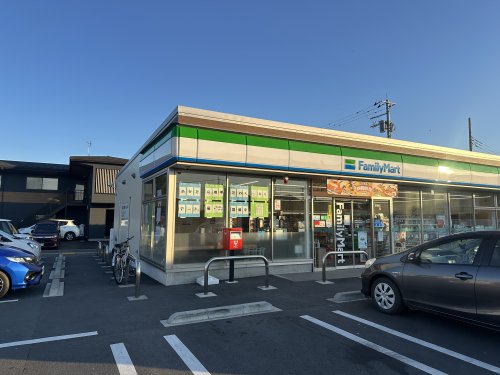 コンビニ　ファミリーマート 宇都宮東峰町店（コンビニ）まで348m