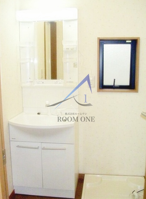 洗面設備　洗面台です。