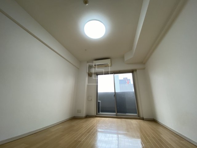 居室・リビング　アーデン堺筋本町　洋室