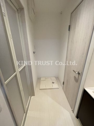 洗面設備　コンパクトで使いやすい洗面所