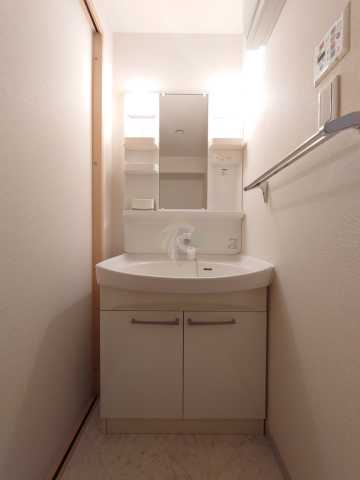 洗面設備　別間取り参考写真