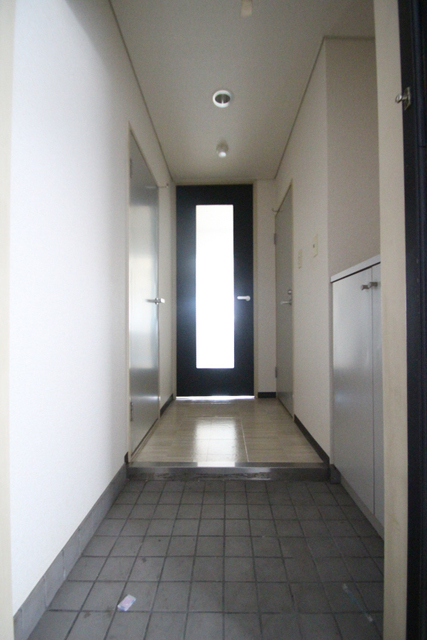 玄関　※別室の参考写真です。